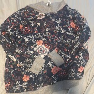 Floral Patterned Sweatshirt